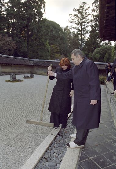 Russian PM Kasyanov's official visit to Japan