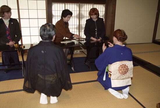 Russian PM Kasyanov's official visit to Japan