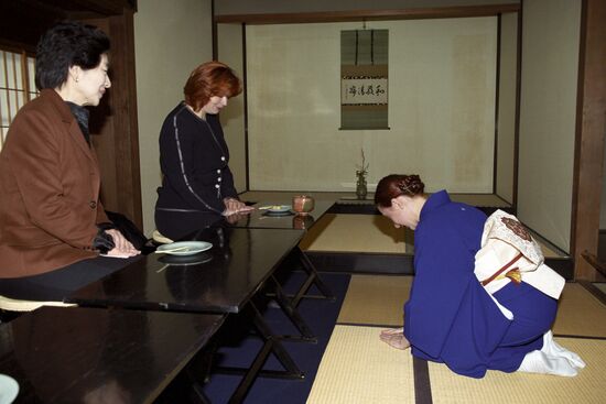 Russian PM Kasyanov's official visit to Japan