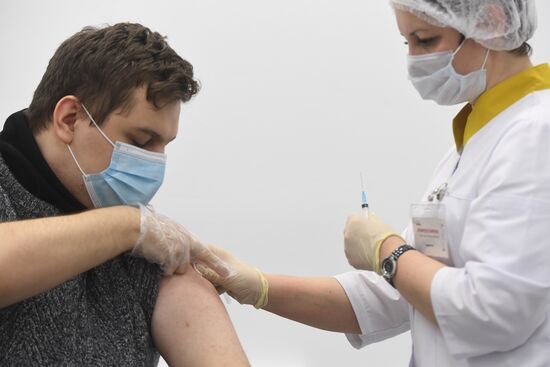 Russia Coronavirus Vaccination
