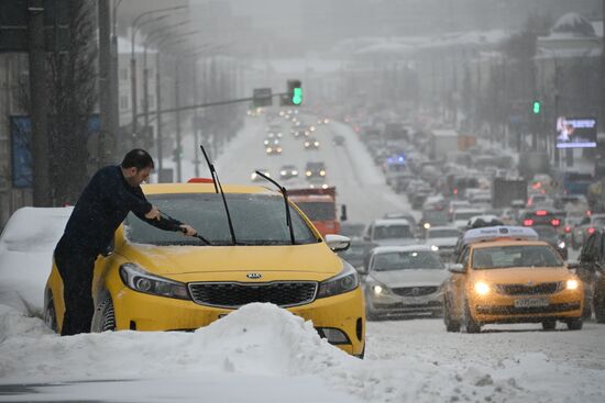 Russia Snowfall 