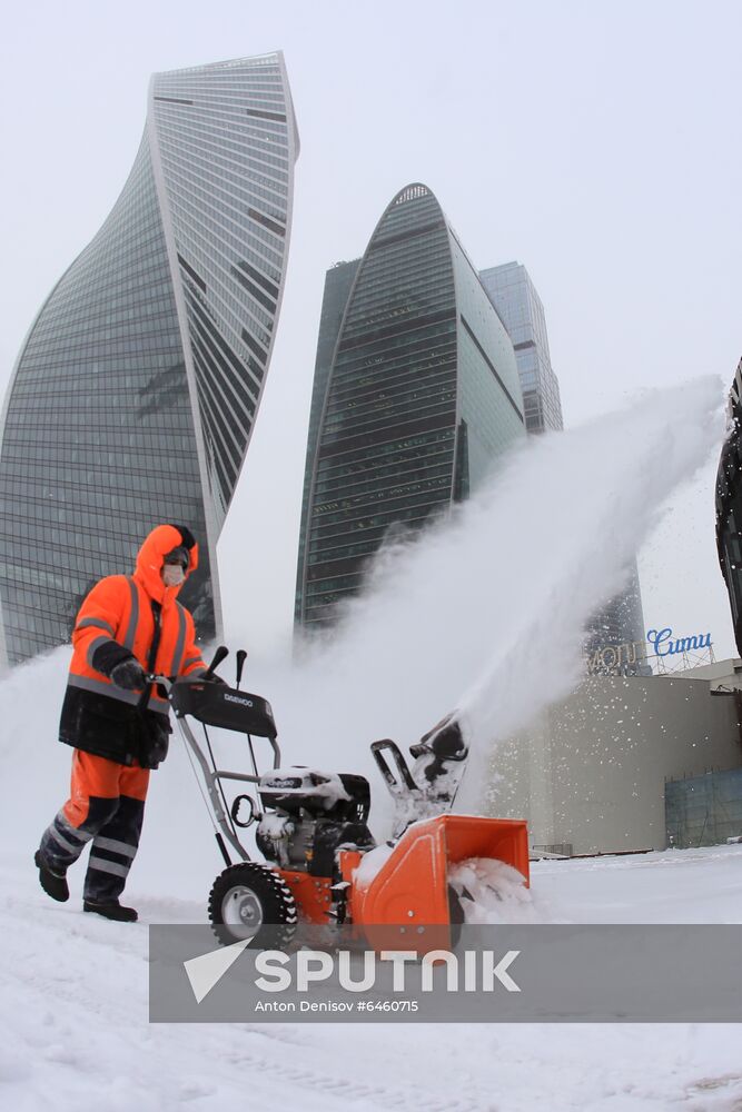 Russia Snowfall 