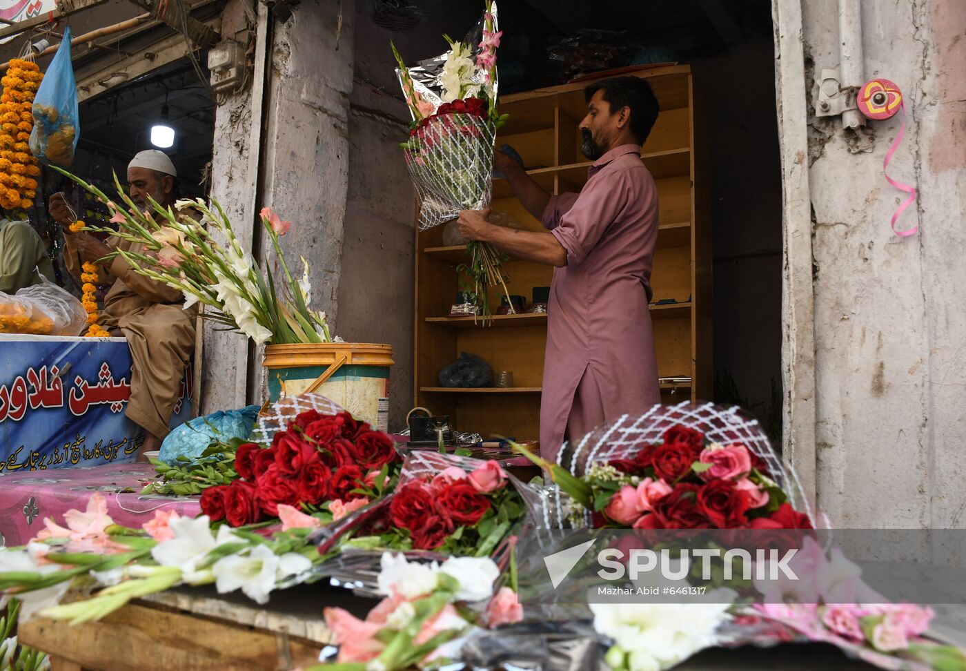 Pakistan Valentine's Day Preparations