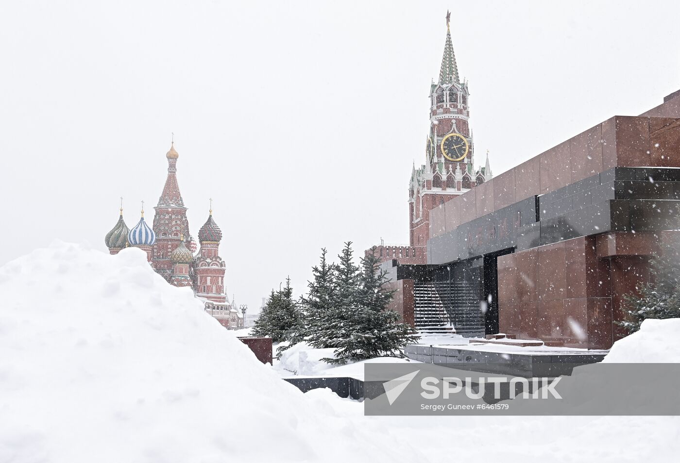 Russia Snowfall