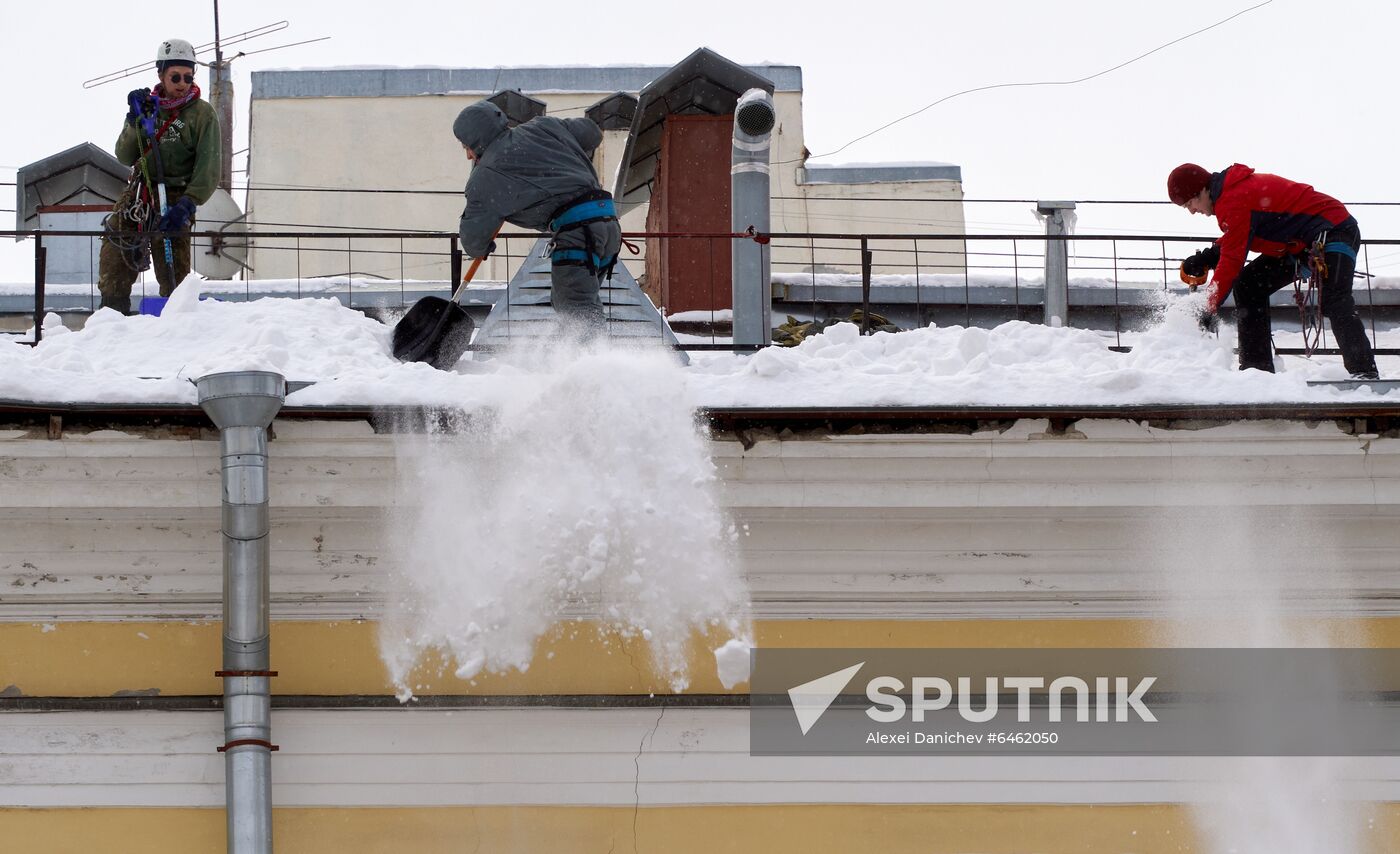 Russia Snowfall 