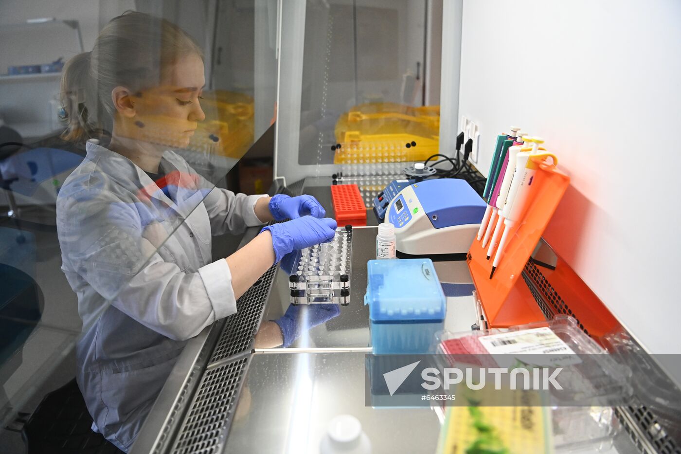 Russia Coronavirus British Strain Test