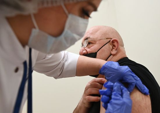 Russia Coronavirus Vaccination 