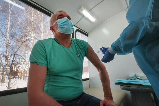 Russia Coronavirus Vaccination