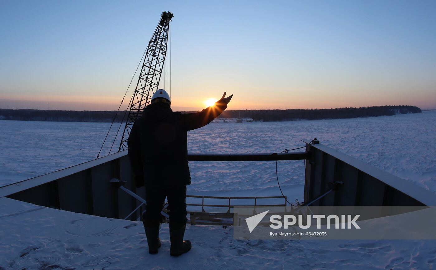 Russia Yenisei River Bridge Construction