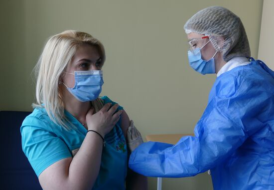 Ukraine Coronavirus Vaccination