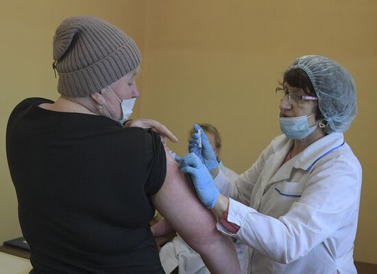 Russia Coronavirus Vaccination