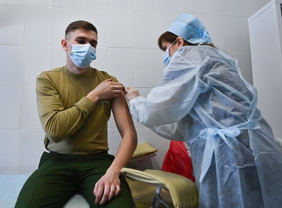 Russia Coronavirus Vaccination