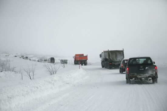 Russia Teriberka Snowstorm Cars Stuck
