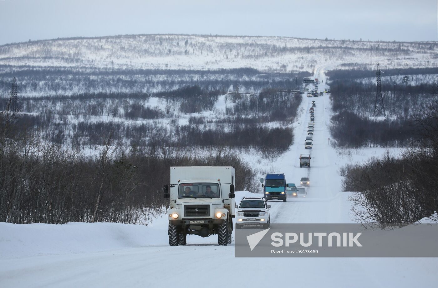 Russia Teriberka Snowstorm Cars Stuck