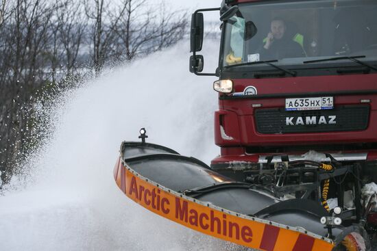 Russia Teriberka Snowstorm Cars Stuck