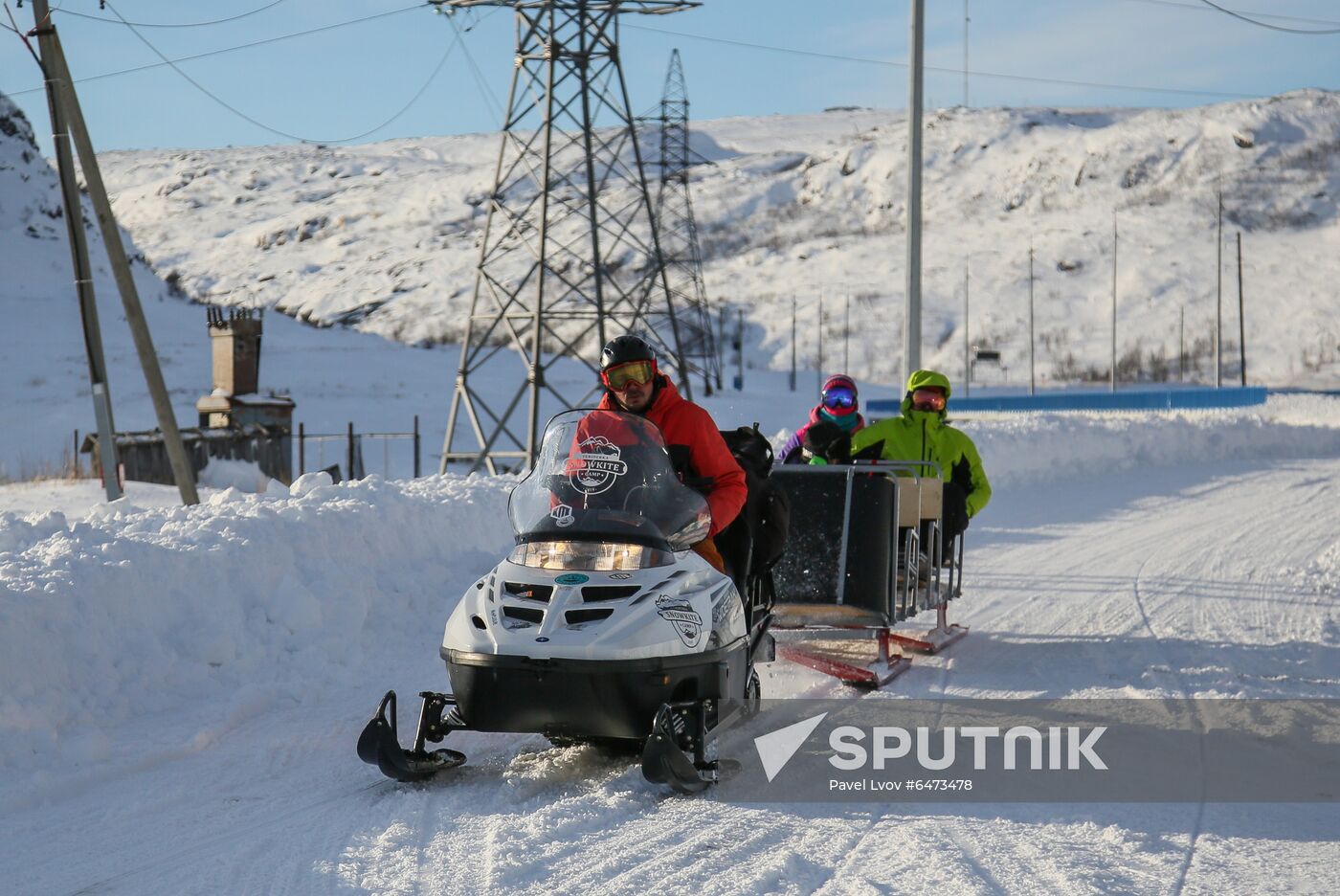 Russia Teriberka Snowstorm Cars Stuck