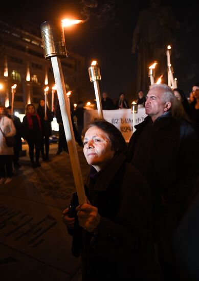 Armenia Rallies