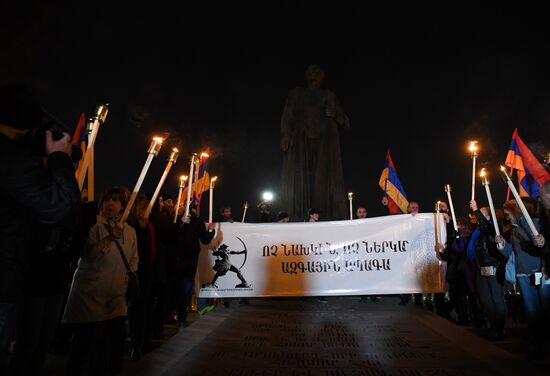 Armenia Rallies