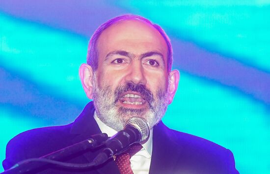 Armenia Rallies