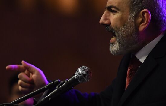 Armenia Rallies