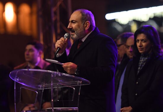 Armenia Rallies