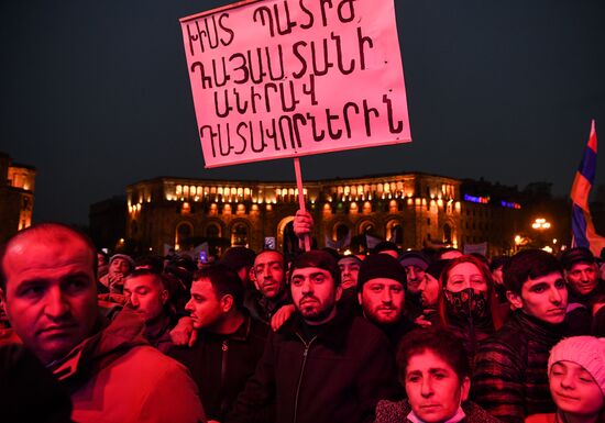 Armenia Rallies