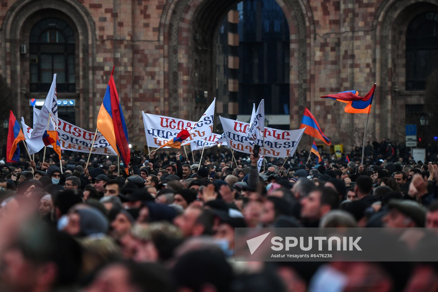 Armenia Rallies