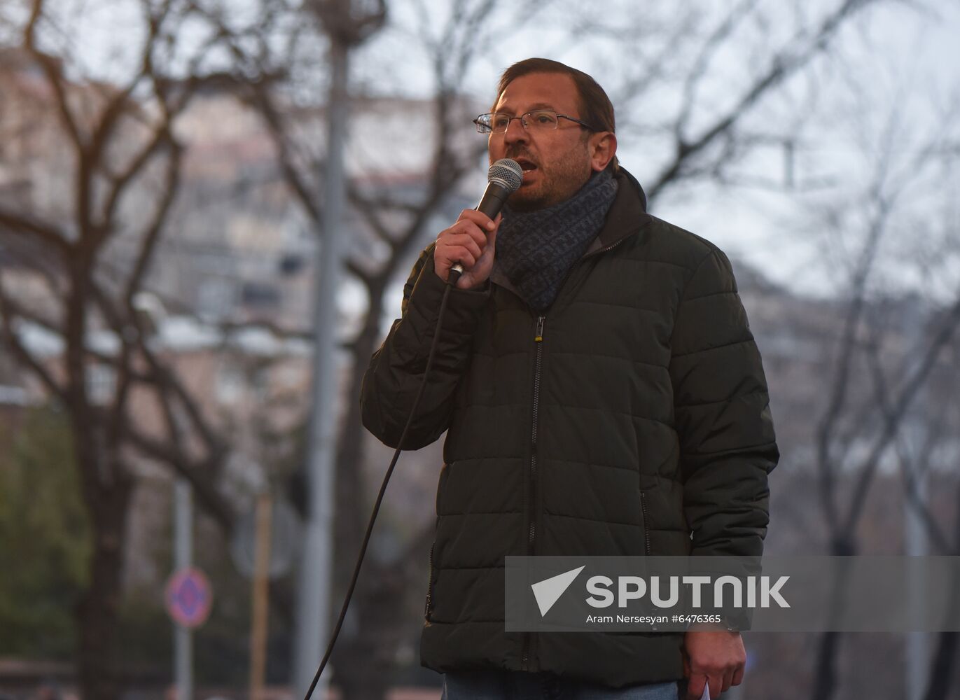 Armenia Rallies