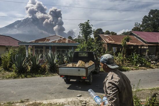 Indonesia Volcano Eruption