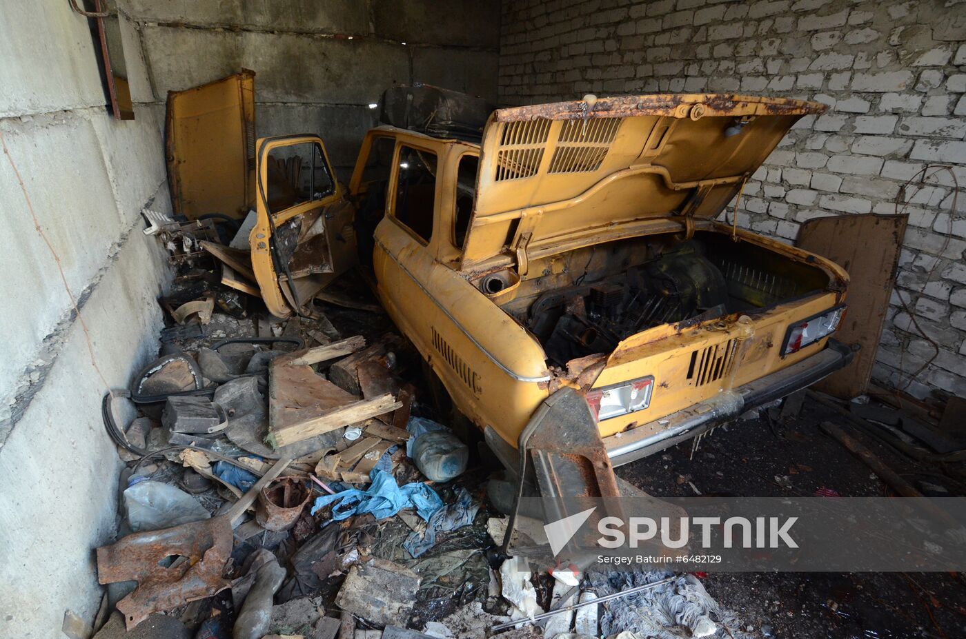 Ukraine DPR Daily Life 