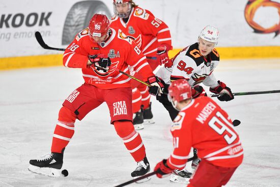 Russia Ice Hockey Avtomobilist - Avangard