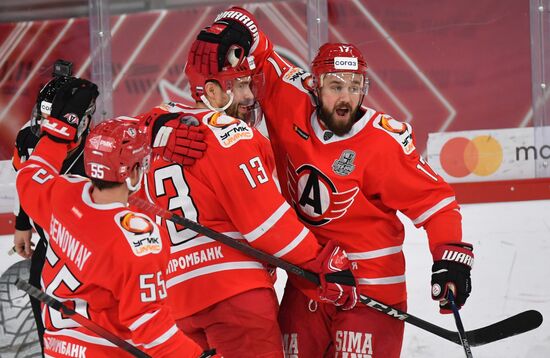 Russia Ice Hockey Avtomobilist - Avangard