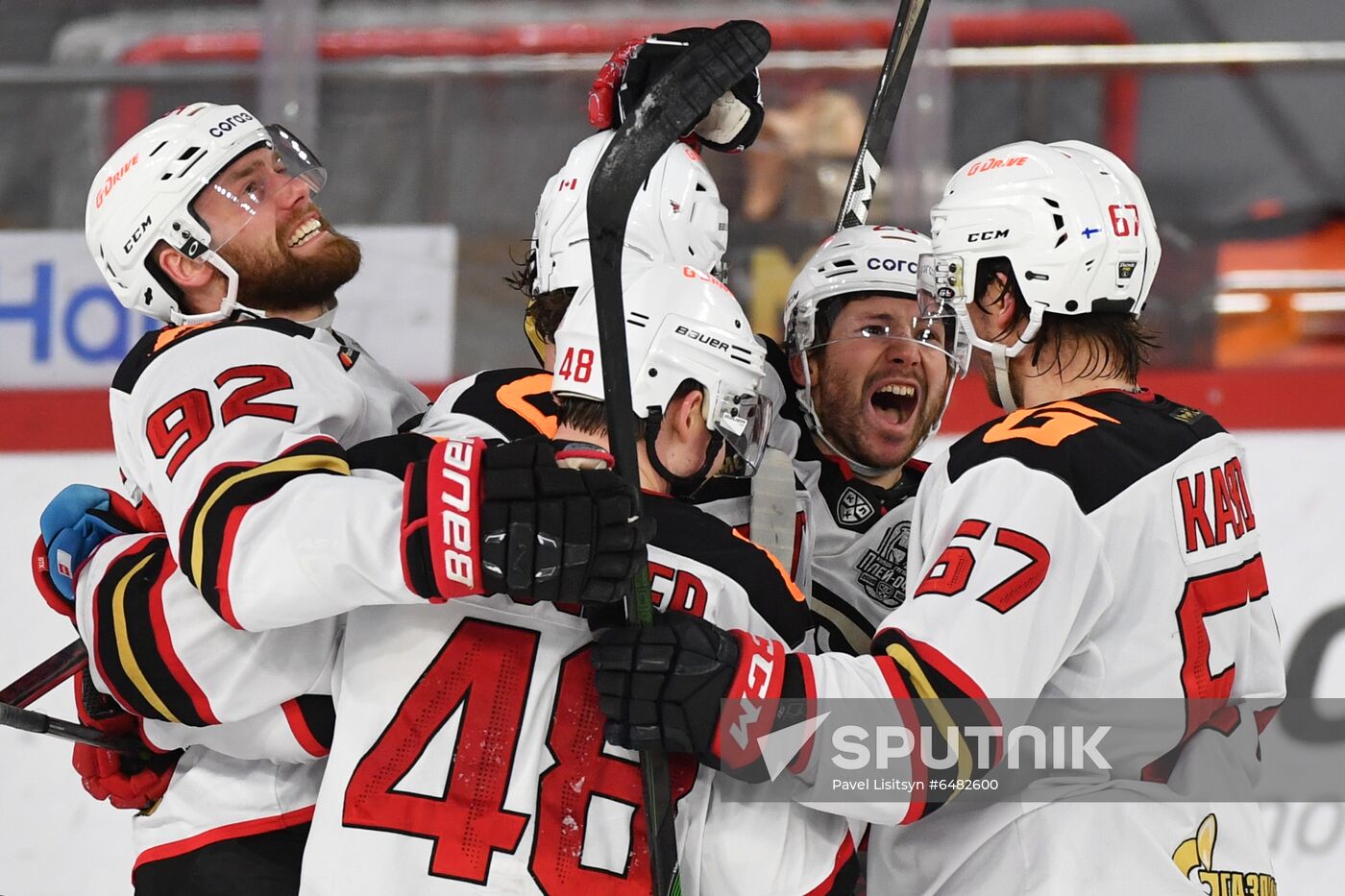 Russia Ice Hockey Avtomobilist - Avangard