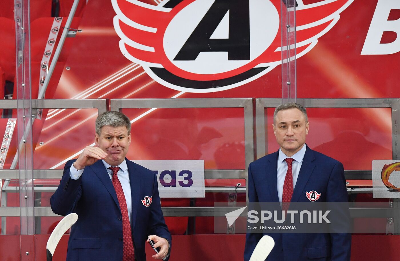 Russia Ice Hockey Avtomobilist - Avangard