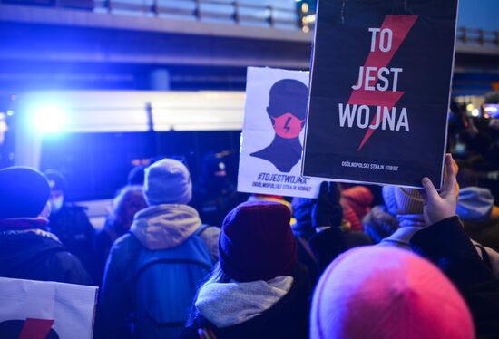 Ukraine Women's Day March