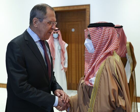 Saudi Arabia Russia