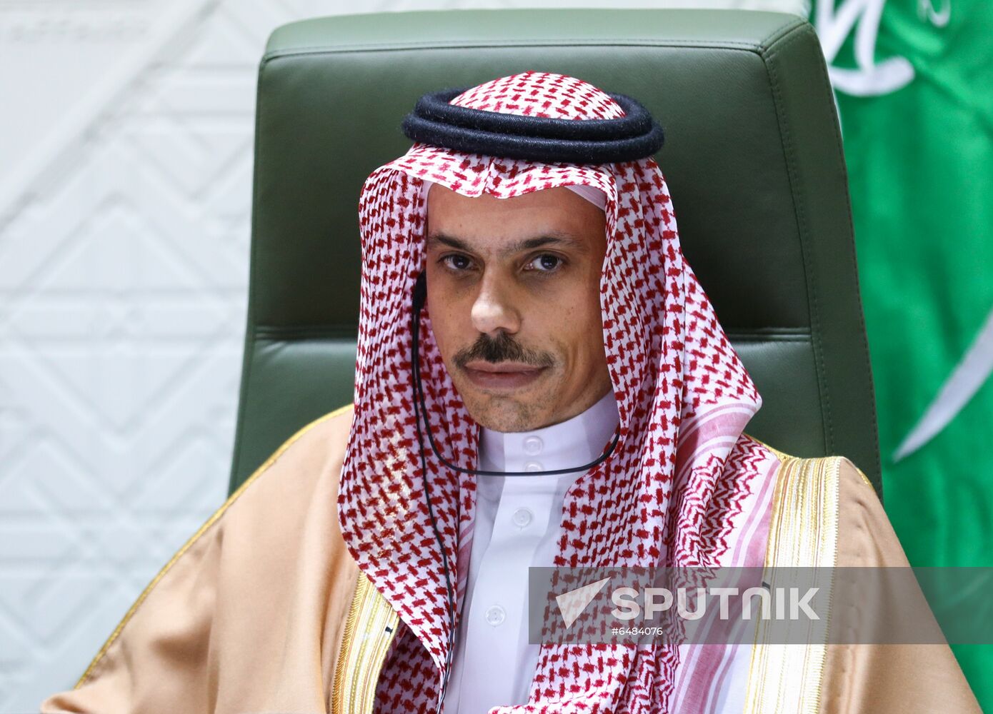 Saudi Arabia Russia