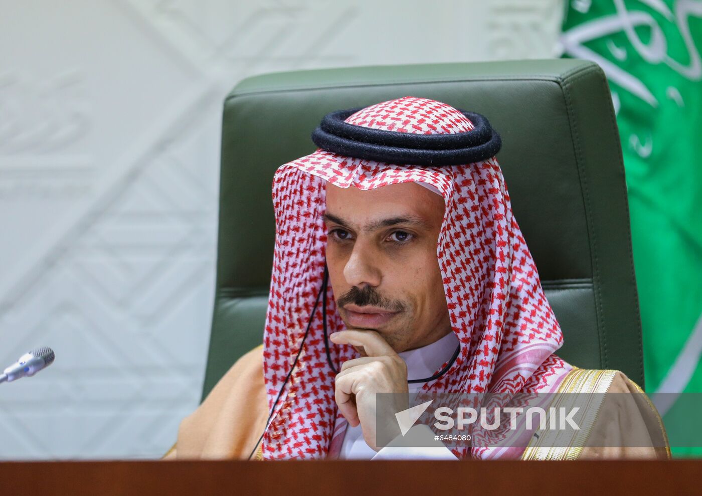 Saudi Arabia Russia