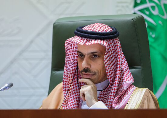 Saudi Arabia Russia