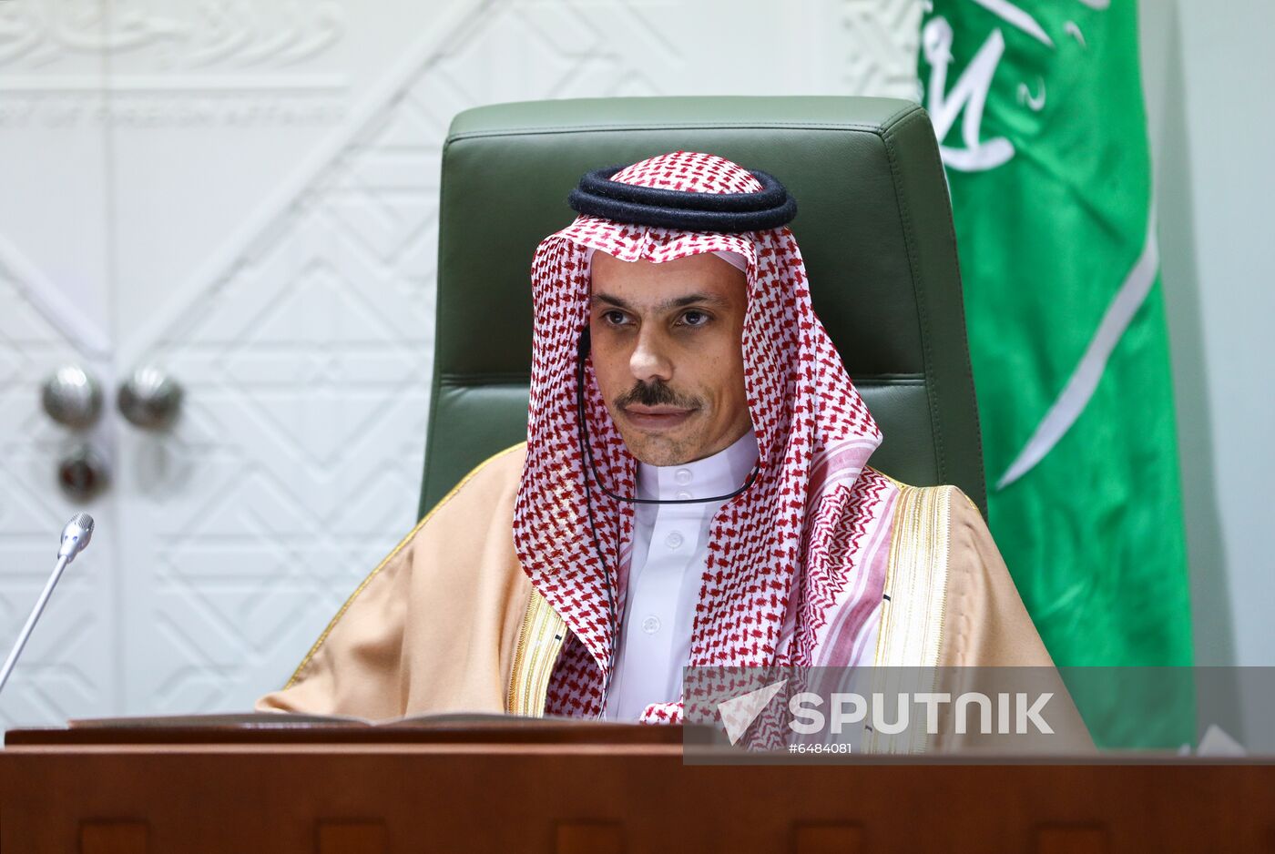 Saudi Arabia Russia