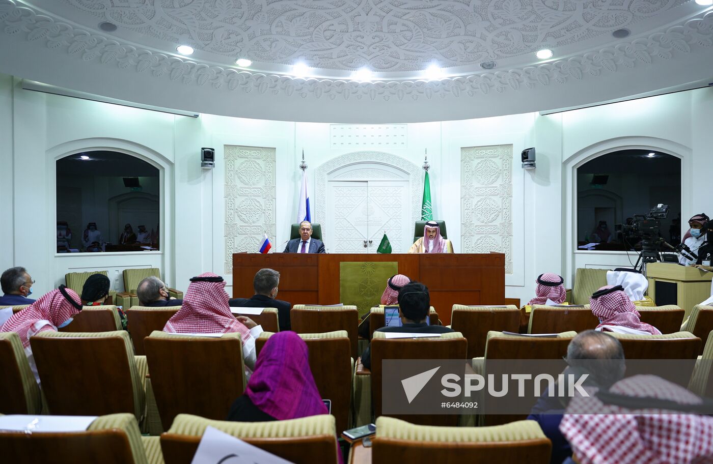 Saudi Arabia Russia