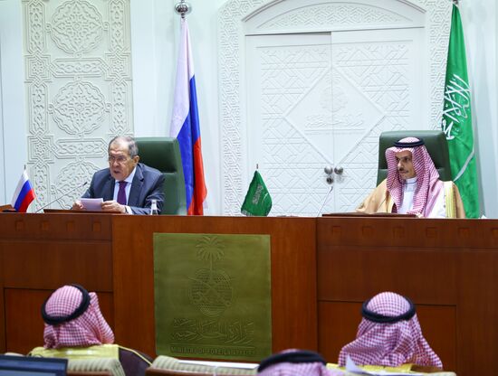 Saudi Arabia Russia