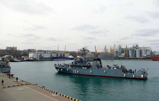 Ukraine NATO Ships