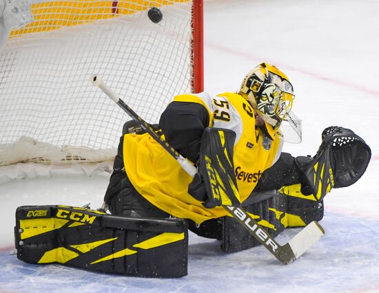 Russia Ice Hockey Dynamo - Severstal