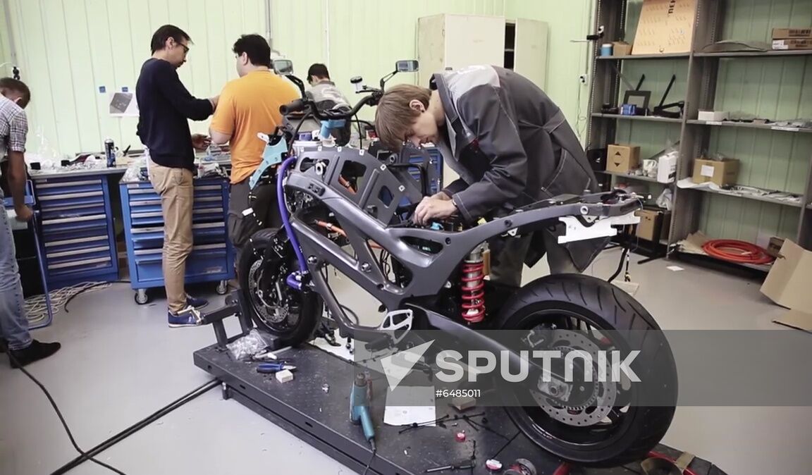 Russia Aurus Motorbike