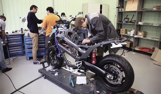 Russia Aurus Motorbike