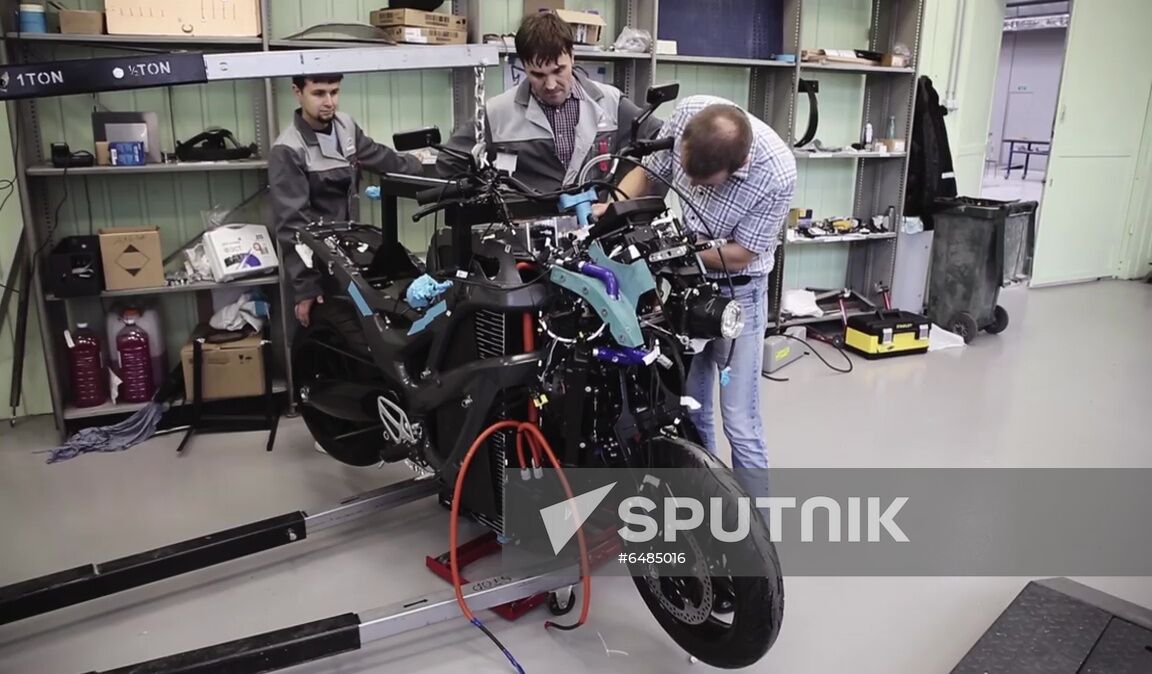 Russia Aurus Motorbike