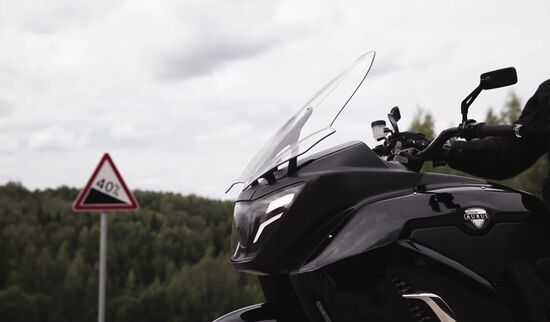 Russia Aurus Motorbike