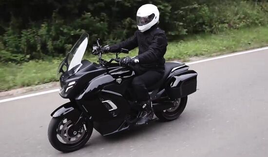 Russia Aurus Motorbike