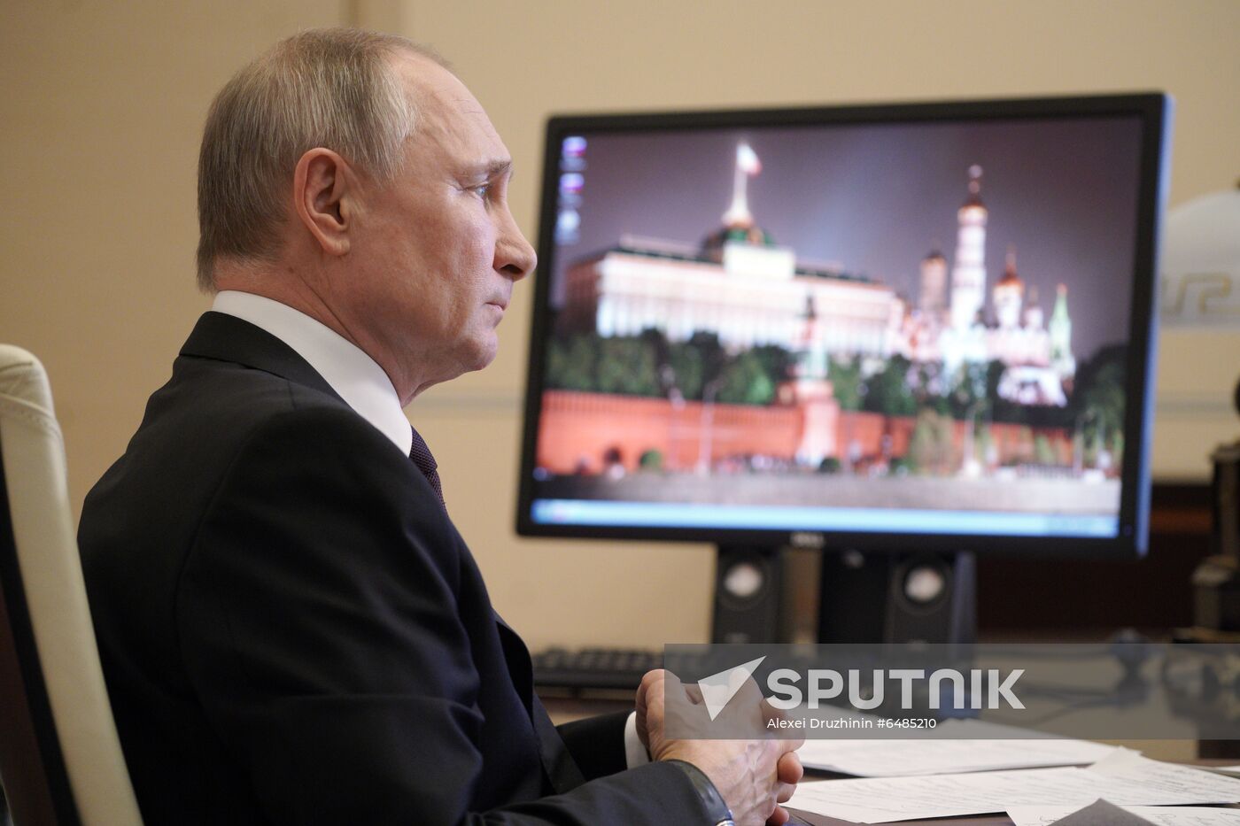 Russia Putin Economy